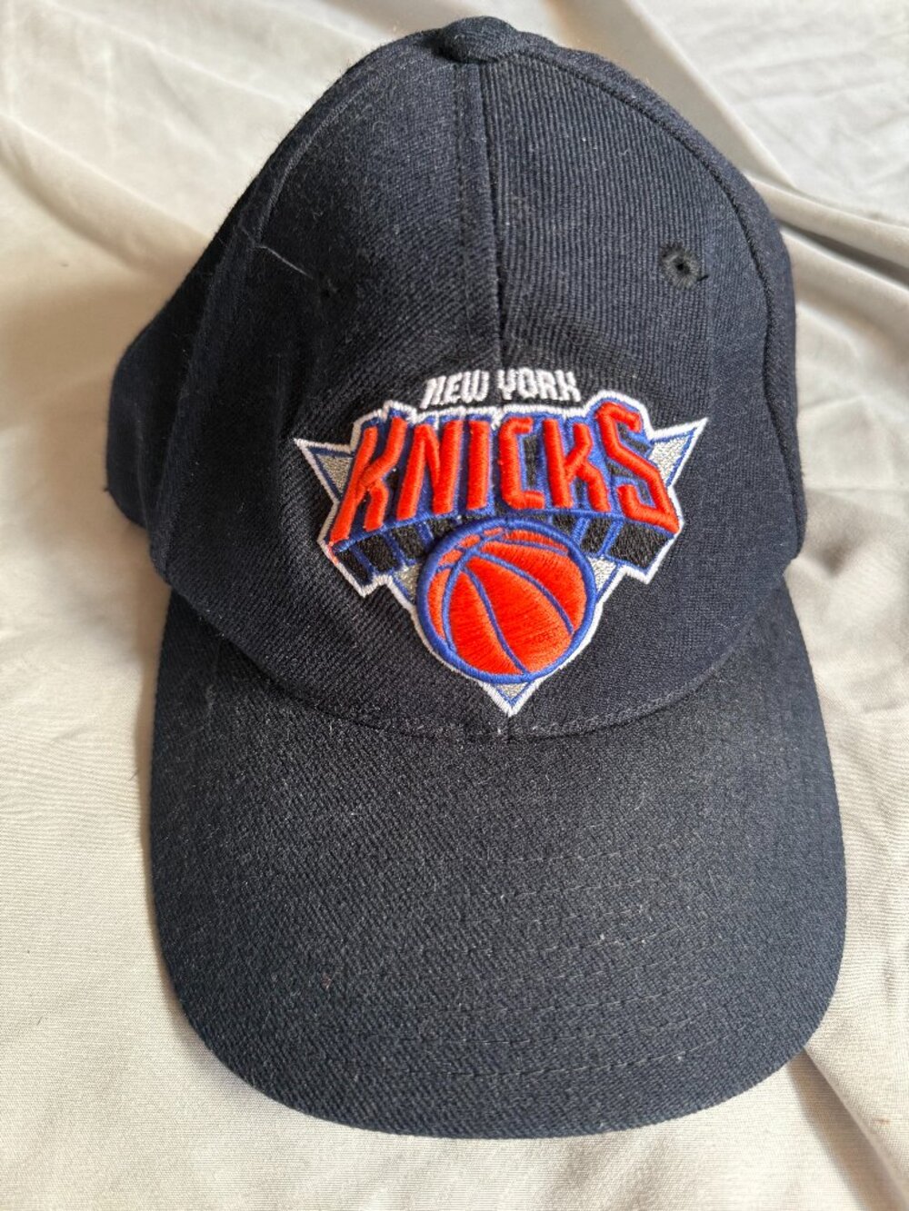 Sports Specialties New York Knicks Snapback Hat NBA Black Wool